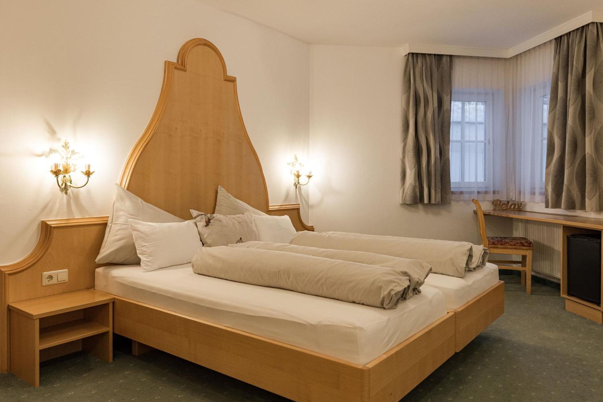 Arlen Lodge Hotel Inkl Premium Karte Im Sommer サンクト・アントン・アム・アールベルク エクステリア 写真