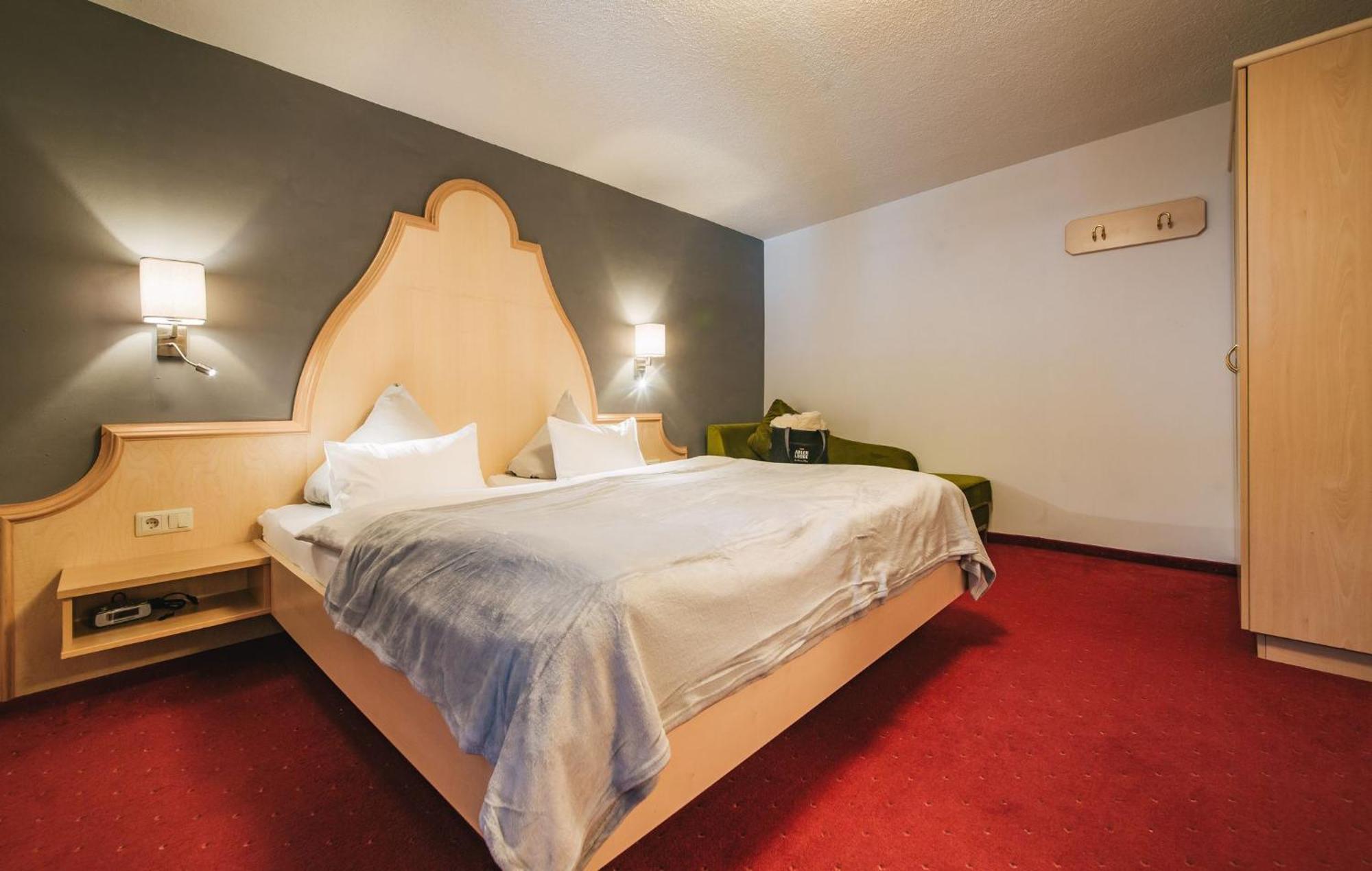 Arlen Lodge Hotel Inkl Premium Karte Im Sommer サンクト・アントン・アム・アールベルク エクステリア 写真