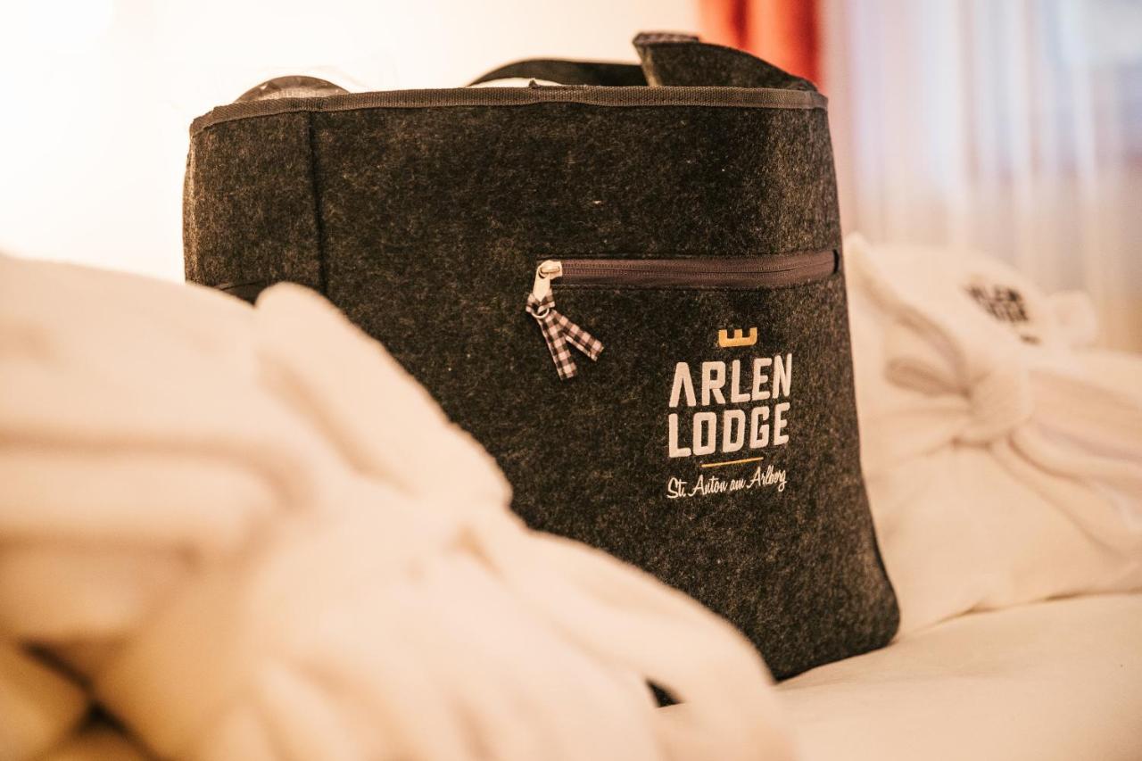Arlen Lodge Hotel Inkl Premium Karte Im Sommer サンクト・アントン・アム・アールベルク エクステリア 写真